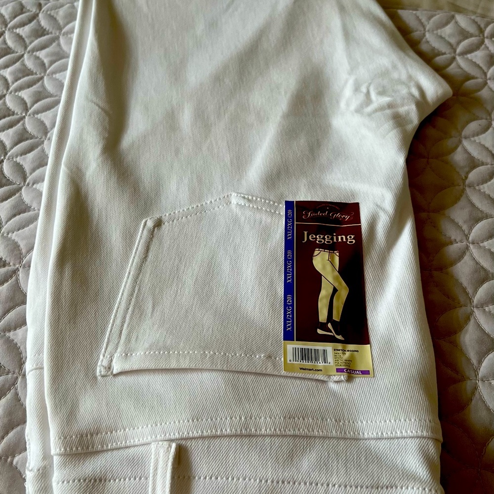 Brand new with tags Stretch Jegging